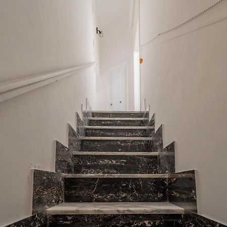 U Paradise - Intero Apt - Vicino Bari Apartment Valenzano Luaran gambar