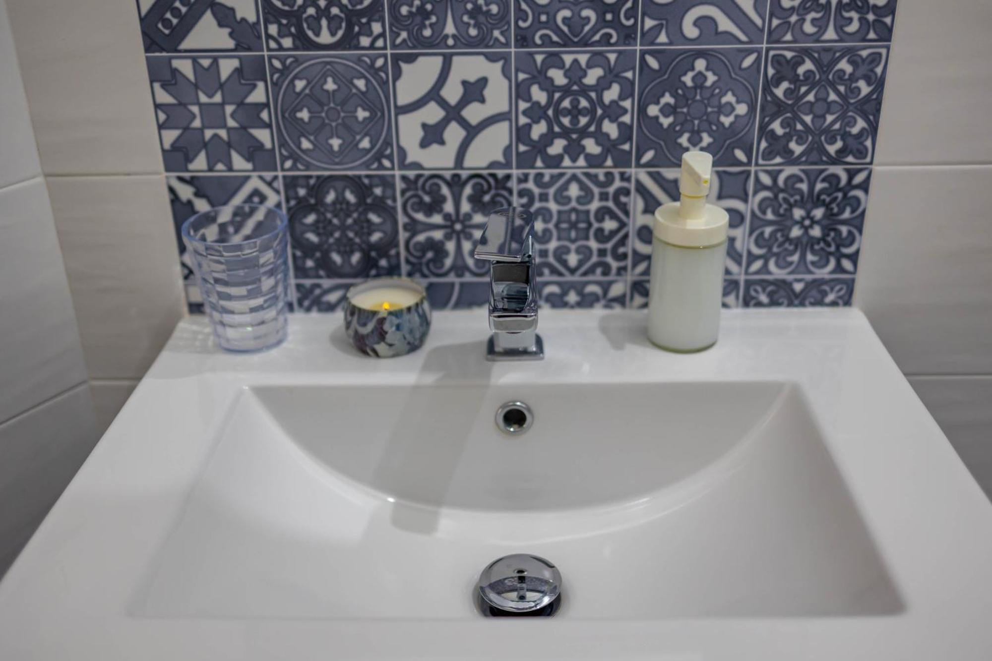 U Paradise - Intero Apt - Vicino Bari Apartment Valenzano Luaran gambar
